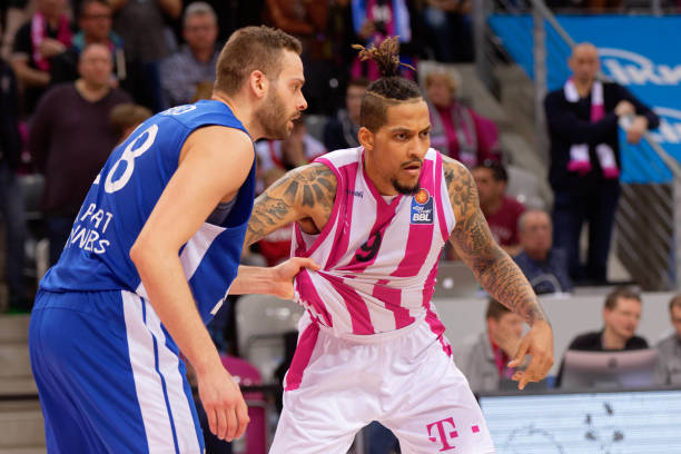 减少中场传 减少中场传