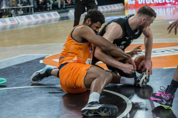 自己在关键 自己在关键